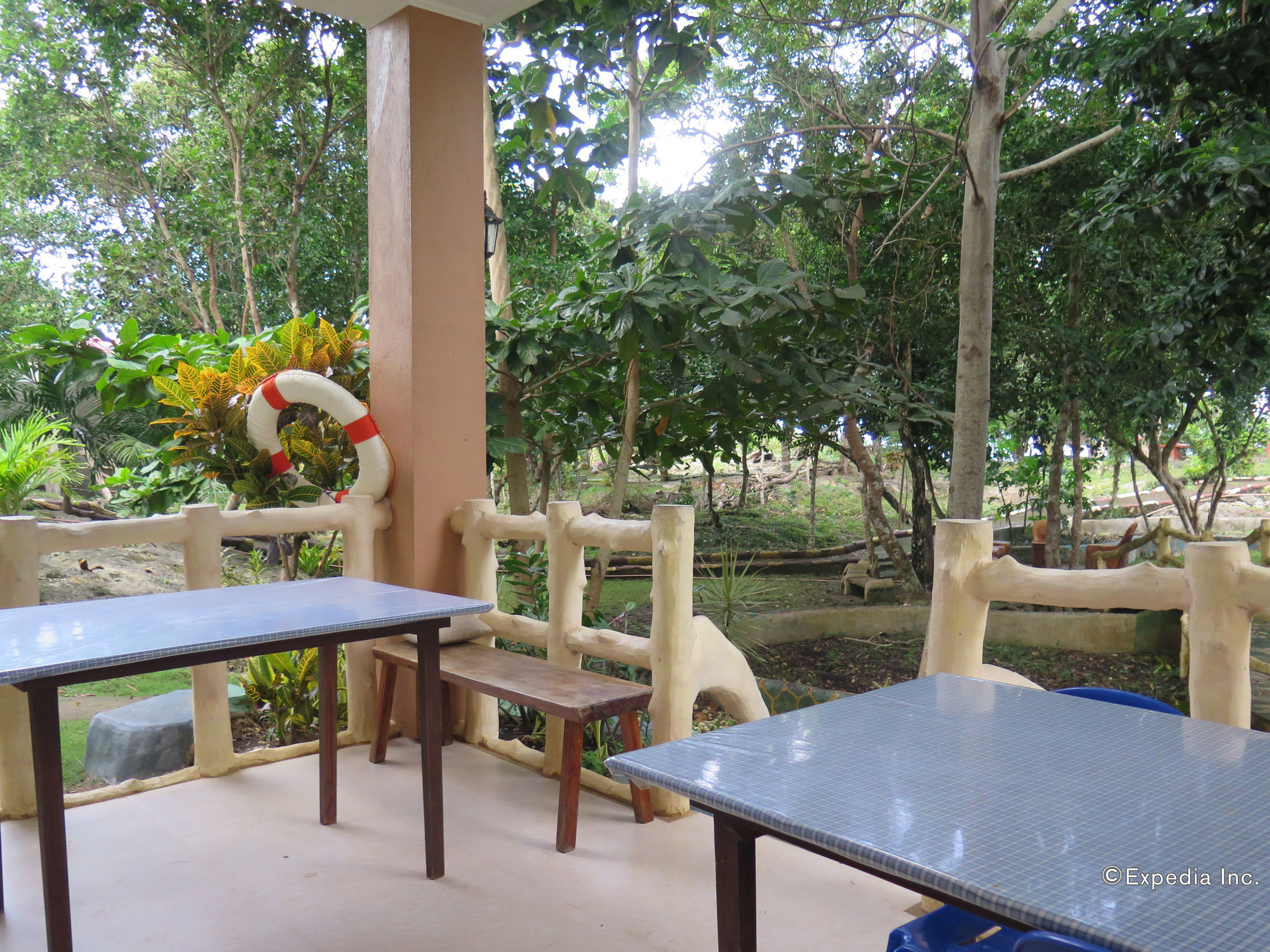 Alexis Cliff Dive Resort Panglao Exterior foto